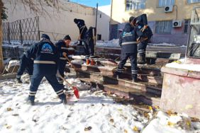 Eyyübiye’de karla mücadele çalışmaları devam ediyor