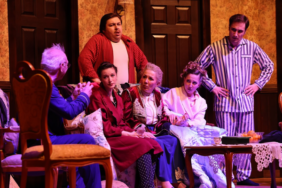 “Fatih’te Bir Konak” oyununun prömiyeri yapıldı