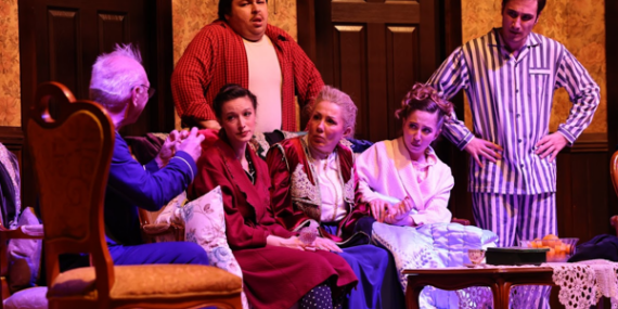 “Fatih’te Bir Konak” oyununun prömiyeri yapıldı