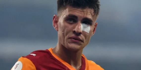 Fenerbahçe-Galatasaray derbisinde çakmaklı saldırı: Taraftar gözaltında