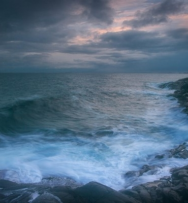 Fırtına nedeniyle İstanbul’da deniz ve hava ulaşımı aksadı
