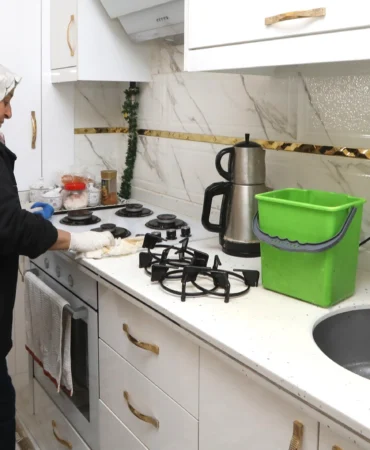 Gaziantep'te vatandaşların bakım ve temizlik ihtiyaçları karşılandı