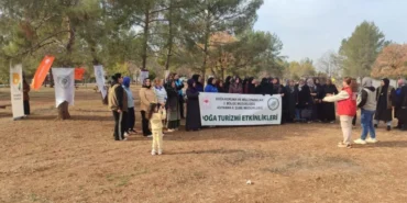 Gazihandede Mesire Alanı’nda, kuş gözlem ve doğa yürüyüşü etkinliği yapıldı