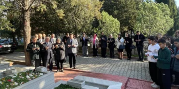 Genç yaşta yitirilen Yekta Baydar, okulu ve mezarı başında anıldı