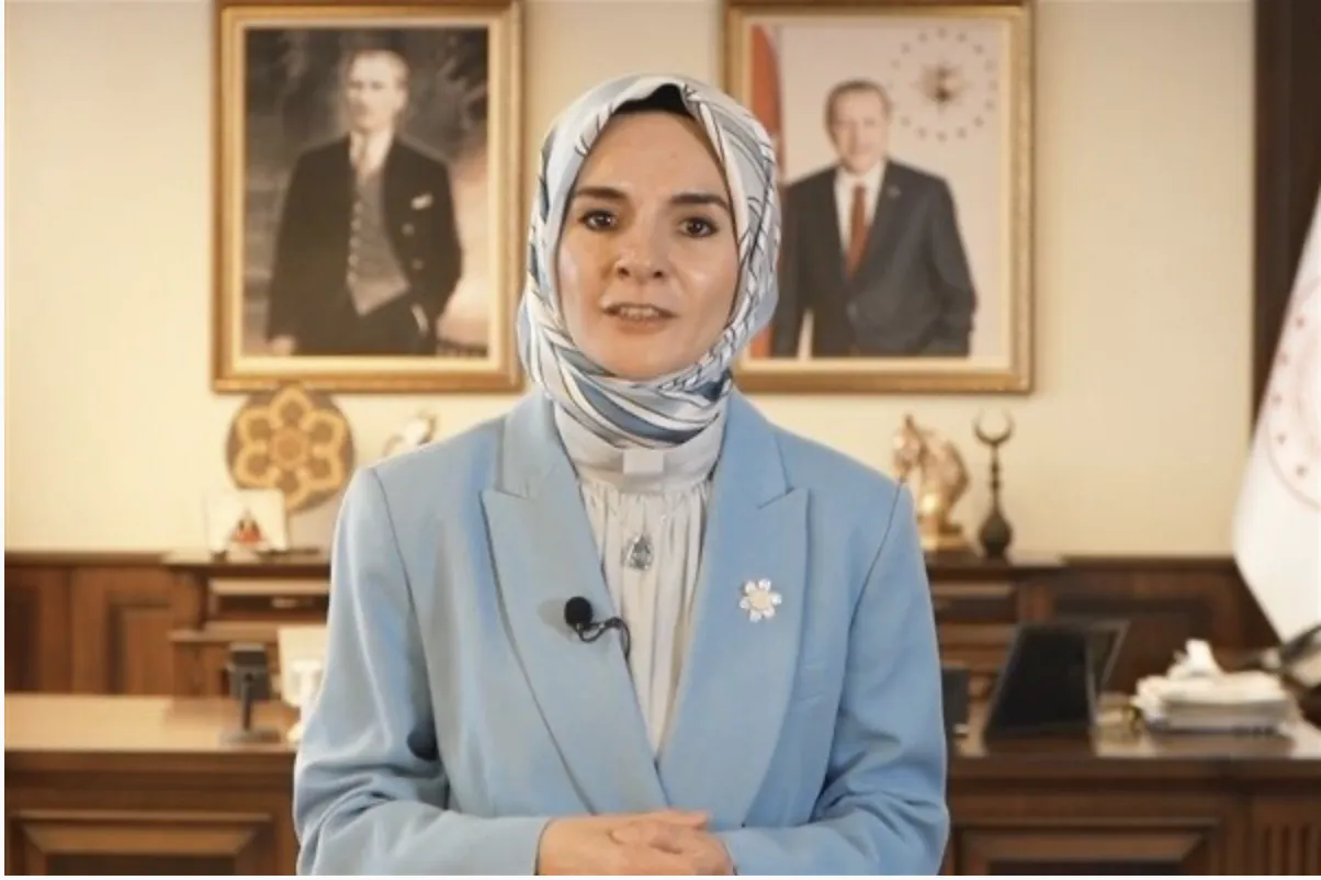 Göktaş ,Girişimci Kadın Gücü Yarışması Ödül Töreni'ne katlıldı