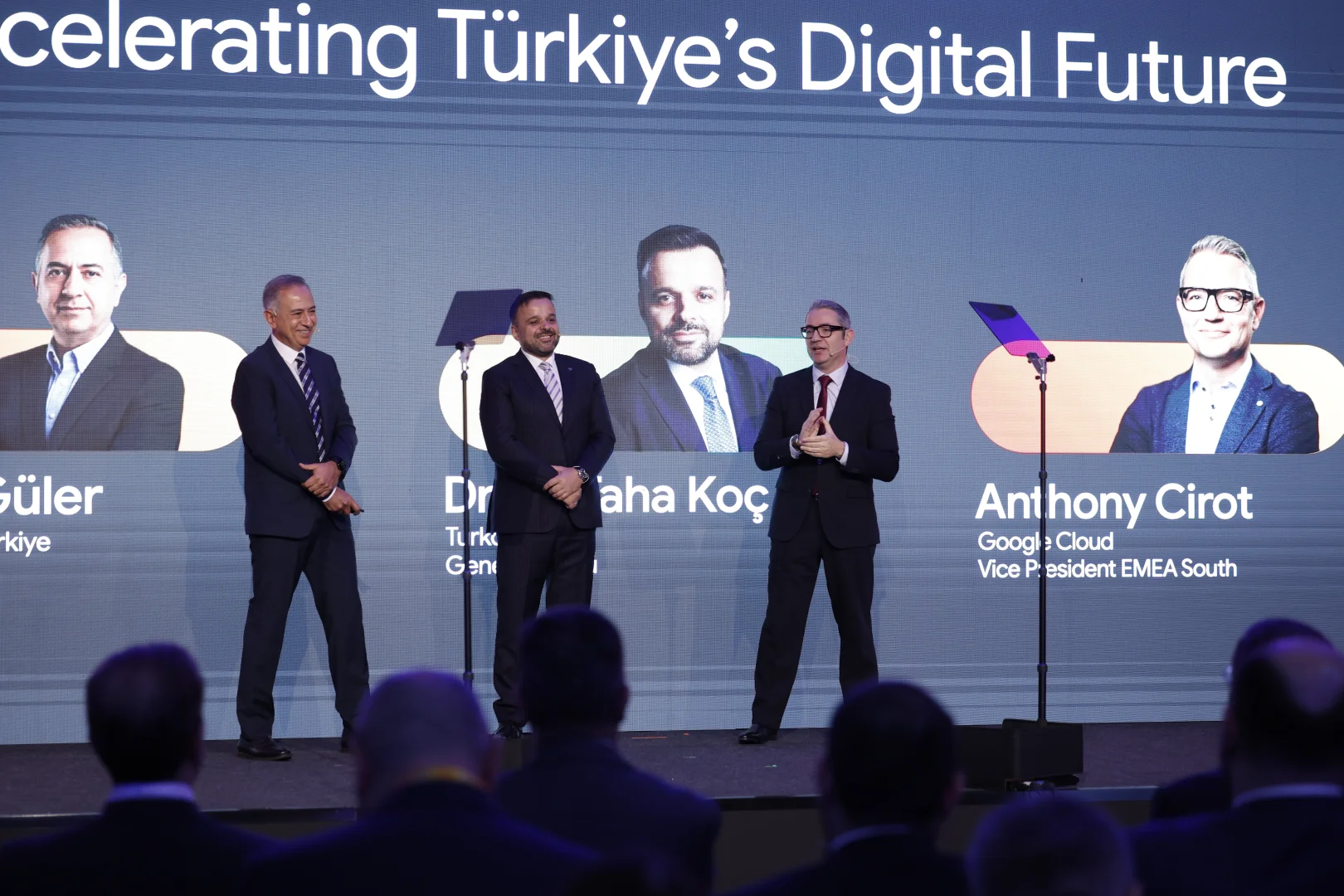 Google'dan Türkiye'ye yeni Google Cloud bölgesi kapsamında 2 milyar dolarlık yatırım