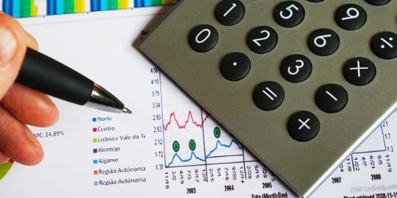 Gümüş ve altın, sert satışların ardından toparlanma çabası gösteriyor