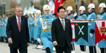 Güney Kore Cumhurbaşkanı Lee Külliye'de