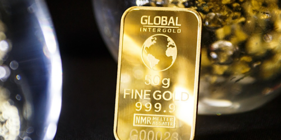 Güvenli liman talebinde artışla altın fiyatları yükseliyor