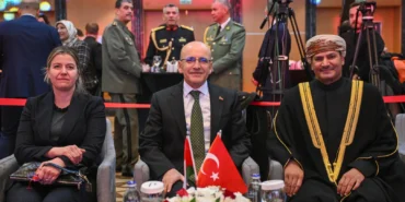 Hazine ve Maliye Bakanı Şimşek, Umman'ın "Ulusal Gün" resepsiyonuna katıldı