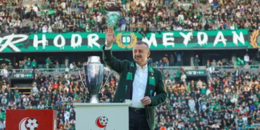 Hem taraftarı, hem Kocaelispor'u kutladı