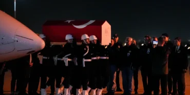 Hırvatistan'daki uçak kazasında şehit olan Pilot Hasan Bahar'ın naaşı İstanbul'a getirildi