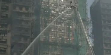 Hong Kong'daki ölümcül yangınla ilgili üç kişi tutuklandı