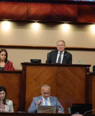 İBB Meclisinde Beyoğlu'nda metro inşaatında yaşanan kaza konuşuldu