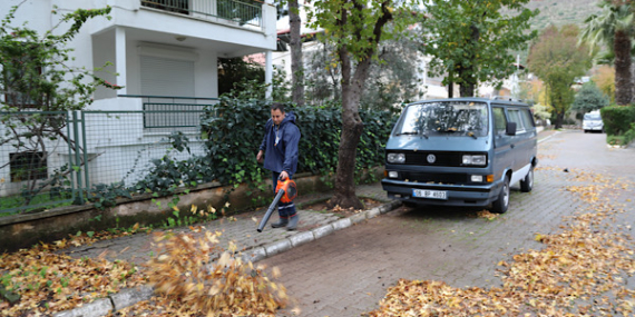 İçmeler Mahallesi’nde kapsamlı temizlik gerçekleştirildi
