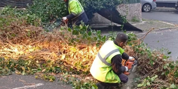 İstanbul Bakırköy fırtına ve yağışa karşı teyakkuzda!