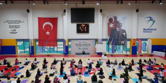 İstanbul Beylikdüzü’nde “Yogayla Beden Uyanışı” etkinliği