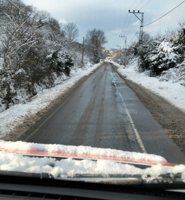 İstanbul'da kar yağışına karşı çalışmalar sürdürülüyor