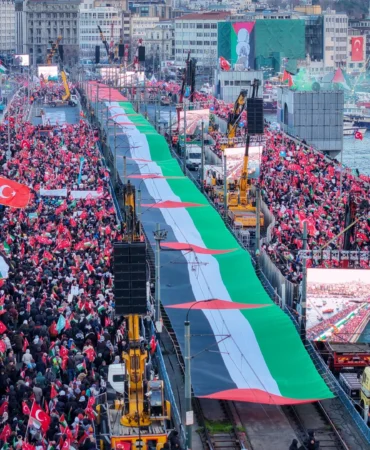 İstanbul Filistin için tek yürek oldu