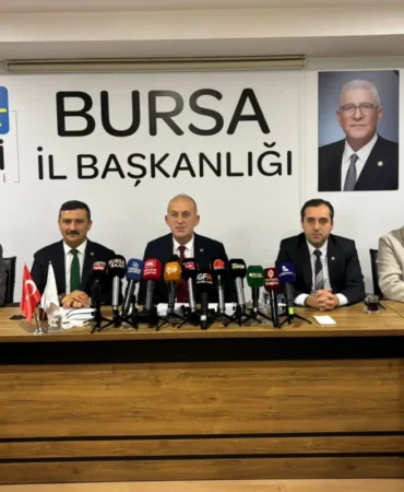 İYİ Parti Bursa: Kent Kronik Sorunlarla Boğuşuyor!