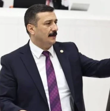 İYİ Partili Türkoğlu’ndan Bursa'da lodos için tatil uyarısı!