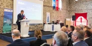 İzmir'de Başkan Tugay’dan sanayicilere yeşil dönüşüm çağrısı