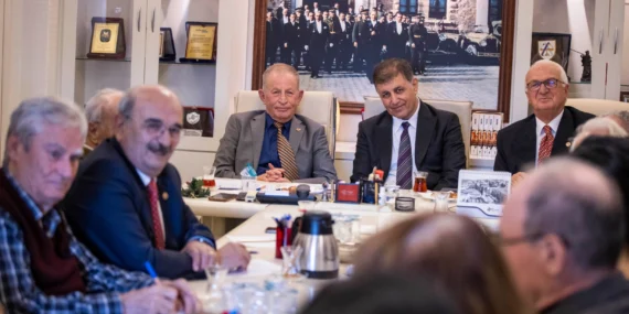 İzmir'de Başkan Tugay’dan sosyal konut vurgusu