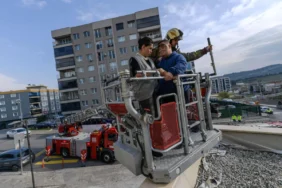 İzmir’de Engelliler İçin Deprem ve Yangın Tatbikatı Düzenlendi