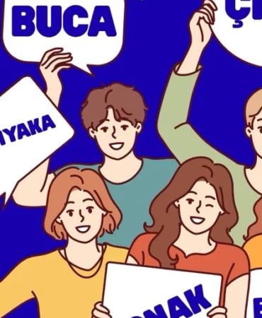 İzmir’de Gençlere Konuşma Odaklı İngilizce Desteği