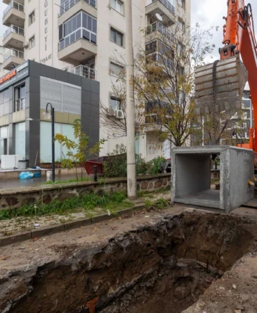 İzmir'de Karşıyaka ve Çiğli’de taşkınlara karşı 410 milyon liralık dev yatırım