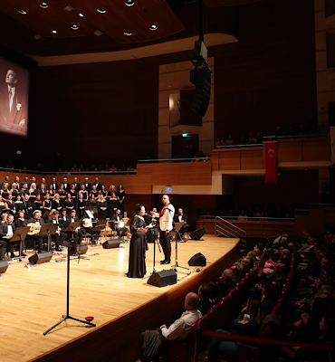 İzmir’de “Sonbahar Şarkıları” konseri düzenlendi