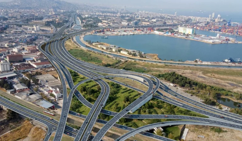 İzmir’e 21 milyar liranın üzerinde yatırım