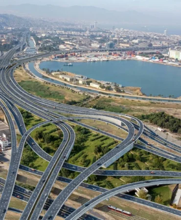 İzmir’e 21 milyar liranın üzerinde yatırım