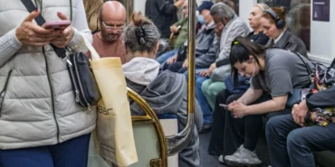 İzmir Metrosu’nda Artık Kesintisiz İnternet ve Telefon İmkanı