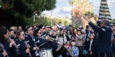 İzmir, yeni yılı rengarenk bir festivalle karşılıyor