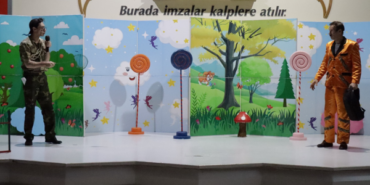 İzmit Belediyesi'nden Çocuk Hakları Gününe özel tiyatro