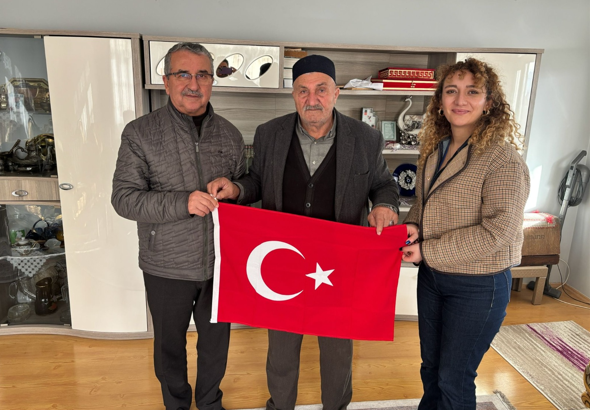 İzmit Belediyesi'nden Kıbrıs Gazilerine ziyaret