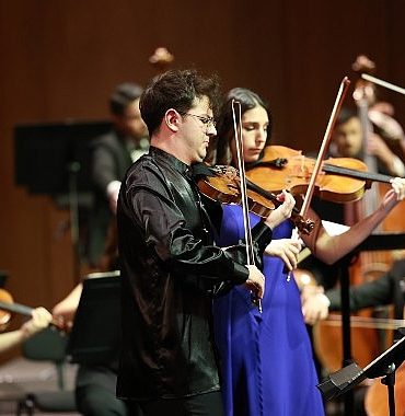 idso-denizbank-konserlerinde-mozart-ve-sibeliustan-vakitsiz-eserler-xczVksW4.jpg