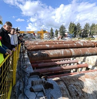 izmirin-dev-projesinde-tunel-hafriyatlari-sona-erdi-vFkAQefr.jpg