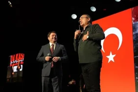 Kadıköy’de Öğretmenler Günü Sunay Akın Gösterisiyle Kutlandı