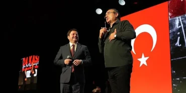 Kadıköy’de Öğretmenler Günü Sunay Akın Gösterisiyle Kutlandı