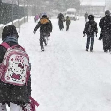Kar tatili bir çok ile yayılıyor! 22 ilde eğitime kar molası