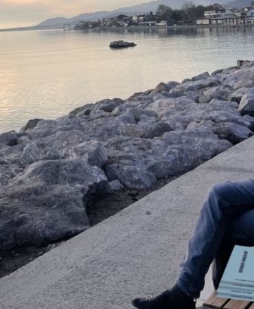 Karabatak’tan 3. kitap: ‘Kahvaltı Haberleri’ okurla buluştu