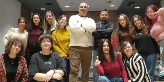 Karacabey Belediyesi Tiyatro Topluluğu kuruldu