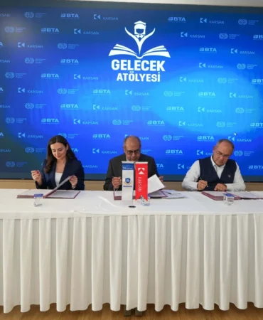 Karsan, ILO ve Borçelik işbirliğiyle meslek liselerindeki kız öğrencileri iş hayatına hazırlayacak