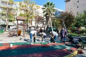 Karşıyaka’nın parkları tek tek yenileniyor