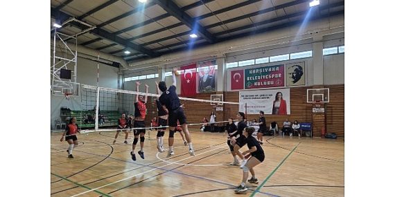 karsiyakada-voleybol-heyecani-TS6ecJZv.jpg