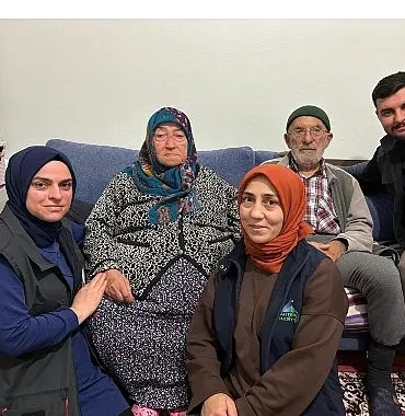 Kartepe Belediyesi Gönüllere Dokunmaya Devam Ediyor