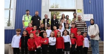 Kartepe’de Çocuklara Geri Dönüşüm Bilinci Aşılanıyor