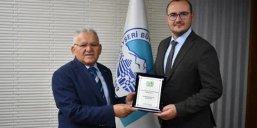 Kayseri Büyükşehir'de 'dönüşüm' ödülü